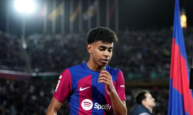 Barcelona x Nápoli, Champions 23/24
