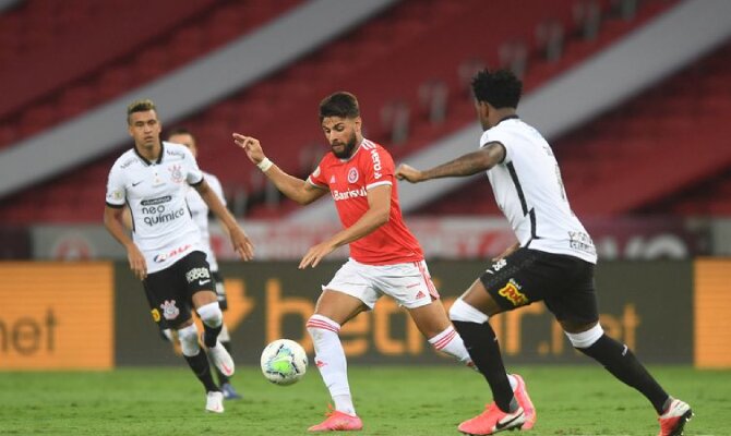 Internacional x Corinthians, Brasileirão 2021