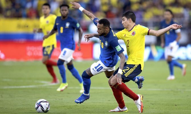 Neymar em lance de Colômbia x Brasil pelas Eliminatórias da Copa do Mundo de 2022