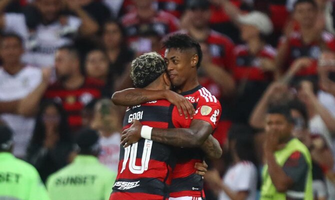 Melhores Apostas em Grêmio x Flamengo no Brasileirão 2023