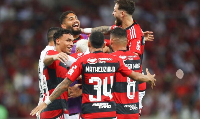 Melhores Apostas em Coritiba x Flamengo no Brasileirão 2023