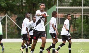 Melhores Apostas em Vasco x Capital na Copinha 2023